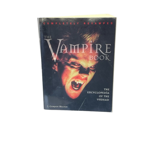 Vampire Encyclopedia Book Melton Halloween - Picture 2 of 14